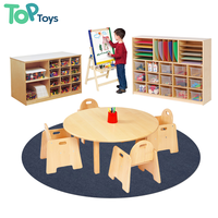 Ensemble table et chaises en bois Montessori moderne pour centre d'éducation préscolaire, crèche, garderie, avec armoire de rangement pour jouets et étagère à livres