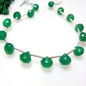Venta al por mayor de piedras preciosas sueltas de ónix verde natural facetado de 8x8 mm, ágata de calidad premium con forma de cebolla, tamaño personalizado, tratadas térmicamente CMA - Product Image 1