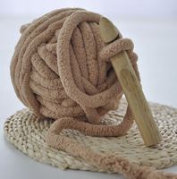 Fil chenille épais 100 % polyester, super doux, 2 cm, pour tricot à la main, vente en gros en écheveaux, végétalien