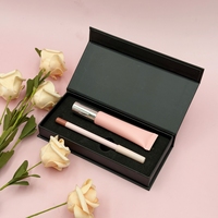Ensemble de maquillage pour les lèvres vegan 2-en-1 en marque privée |   Crayon à lèvres, gloss brillant ou huile hydratante pour les lèvres, kit cosmétique pour les lèvres personnalisé