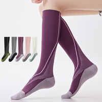Chaussettes de sport professionnelles en coton peigné bouclette sans couture, à séchage rapide, antidérapantes, pour la course, la corde à sauter et le yoga