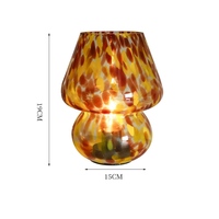 Lampe de bureau en verre vert de nouvelle conception en forme de champignon Lampe de chevet LED pour la décoration de la maison