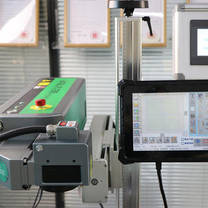 Marqueur laser CO2 avec positionnement automatique par rotation pour bouteilles rondes, codes QR traçables, orientation visuelle, impression de date - Product Image 6