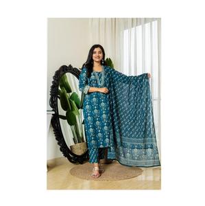 Calidad de exportación 3 piezas Kurtis Pant Dupatta Heavy Cotton 60 60 con trabajo hecho a mano Indian Kurtis Pants - Product Image 1