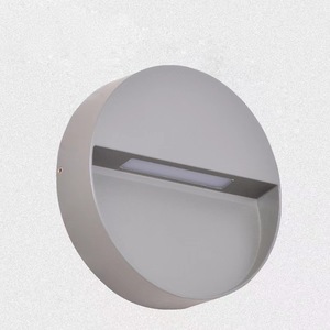Lámpara LED de pared para exteriores, montaje en superficie, luz para escalones de jardín, SENA 8887775 - Product Image 3