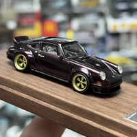 Modèle de voiture scellé en résine Deepmaker 964 Singer DLS à l'échelle 1:64, ornement
