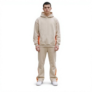 Ensemble de survêtement pour homme, couleur beige, sweat-shirt à capuche et pantalon de survêtement, tenue décontractée en deux pièces - Product Image 1