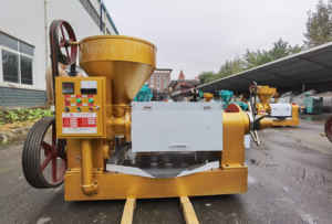 GX YZYX140WK معصرة زيت الفول السوداني بدرجة حرارة تلقائية سعة 10 طن/يوم لإنتاج فول الصويا والكانولا مع مدفأة - Product Image 2