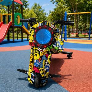 Triciclo Eléctrico MTBGO para Niños, Scooter de Derrape de 3 Ruedas con Espejo Infinito y Luces LED, Venta al Por Mayor de Fábrica - Product Image 4