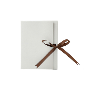 Sang Trọng Linen Hộp Quà Tặng Nam Châm Đóng Cửa Cứng Nhắc Đám Cưới Album Ảnh Hộp Cuốn Sách Hình Dạng Hộp Quà Tặng Bao Bì Với <span class=keywords><strong>Ribbon</strong></span> - Product Image 6
