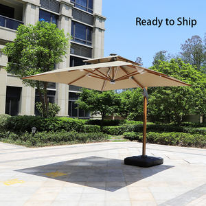 Parasols de patio en bois avec éclairage LED solaire, parasol de plage - Product Image 1