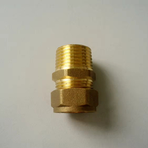 Raccords de coulée égaux mâles à compression en laiton de haute qualité - Product Image 3