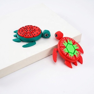 Juguete Antiestrés con Forma de Tortuga Sandía Impreso en 3D - Lindo Juguete Sensorial con Botones Satisfactorios, Gadget de Escritorio para Aliviar el Estrés - Product Image 1