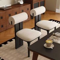Chaise de salle à manger contemporaine minimaliste en bois massif pour la maison, le bureau et le salon, avec un revêtement en cuir durable