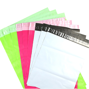 Sobres de Polietileno Ecológicos Blancos de 10x13, Impermeables, para Envíos, Bolsas de Embalaje para Ropa y Paquetes - Product Image 1