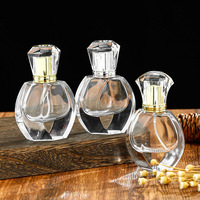 Botol parfum kaca bulat kosong kustom, botol parfum kaca semprot kristal 50ml 100ml