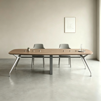 Bureau de conférence moderne de grande taille, table de réunion rectangulaire pour bureau avec système de gestion des câbles intégré