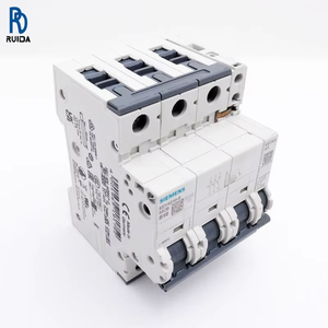 Module de commande d'automatisation industrielle 5SY4310-6 5SY4310 6, disjoncteur, dispositif de commutation basse tension - Product Image 1