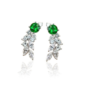 Orecchini a Perno con Fiore di Cristallo Verde per Donne, Accessori Vintage Floreali alla Moda per Uso Quotidiano - Product Image 3
