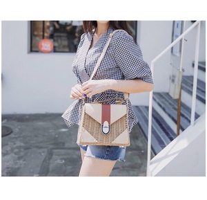 Sac de plage d'été en paille de papier fait main pour femme et fille - Product Image 4