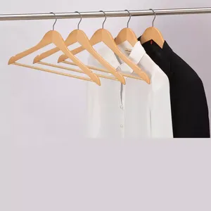 Phổ biến chống trượt phù hợp với gỗ móc cắt notched Closet quần áo móc áo bằng gỗ phù hợp với móc áo