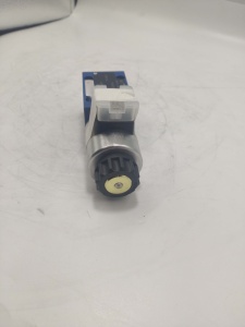 Solenoide Hidráulico 4WE10J5X/EG24N9K4/M 4WE6D62/EG110N9K4 240v, Diseño Compacto de 10*10*10 mm para una Instalación que Ahorra Espacio Hig - Product Image 5