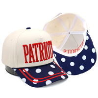 Op maat gemaakte marineblauwe witte polkadot pet met geborduurd Patriots 3D-logo, snapback sluiting en koord, voor heren en dames, sportstijl
