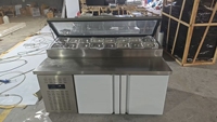Meja Persiapan Pizza Stainless Steel dengan Pendingin Terintegrasi Tiga Pintu Termostat Digital Efisiensi Energi A+++ untuk Restoran