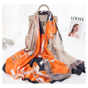 Fabrication de foulards fournisseur prune fleur imprimé foulards en <span class=keywords><strong>soie</strong></span> motif ethnique femmes longue écharpe en <span class=keywords><strong>soie</strong></span> - Product Image 3