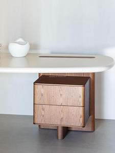 Escritorio DE OFICINA DE LUJO simple y moderno de diseñador nórdico de madera maciza con función de refrigeración para uso en ordenador - Product Image 5
