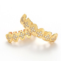Bijoux Décoratifs d'Halloween en Laiton Plaqué Métal Argenté Doré avec Strass Bling Six Pièces Croix Hip Hop Dents Grillz