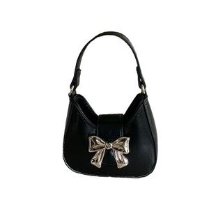 Mini sac à main 7 pouces rouge avec boucle magnétique, sac bandoulière pour femme, usage quotidien - Product Image 5