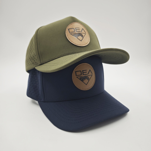 Casquette de golf Elite 5 panneaux avec patch en cuir personnalisé, faible MOQ, logo gravé au laser OEM, profil structuré moyen, accessoire sportif classique - Product Image 3
