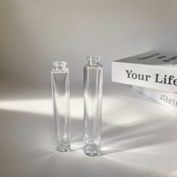 Bouteille d'échantillon de parfum en verre cylindrique de 10 ml et 15 ml avec pulvérisateur, scellée, pour diffuseur à bâtonnets, sérigraphiée, vente en gros pour fabricants