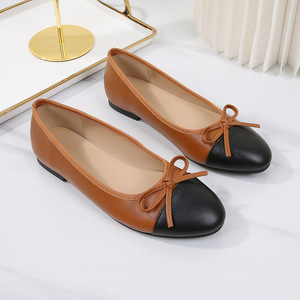 Babouches Femme Tendance en Gros – Chaussures d'Extérieur pour Femme, Sandales Plates Légères à Enfiler avec Patchwork, Chaussures <span class=keywords><strong>Bateau</strong></span> d'Été - Product Image 3