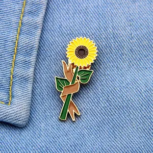 Simulation Sunflower Useful Badge Custom Metal Irregular Mini Pin Fashion Popular Gift Brooch