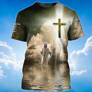 Nuovo Design uomo di dio gesus e motivo leone T-Shirt Premium da uomo morbida e moderna girocollo T-Shirt classica - Product Image 4