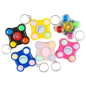 Memory game machine keychain, hand and brain training, flashing sound effects, children's creative interactive intellectual toys