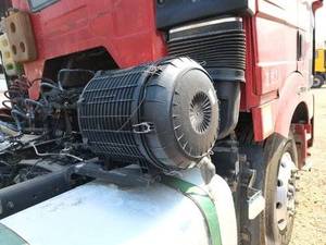 Camión Usado FAW J6M 350HP 6X2, Cabeza Tractora, Camión <span class=keywords><strong>de</strong></span> 10 Ruedas, Volante a la Izquierda, Euro 5, Motor Xichai, Camión Jiefang - Product Image 5