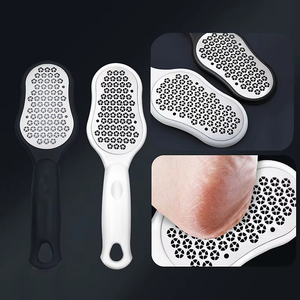 Râpe professionnelle en acier pour talons, éliminateur de callosités, outils de soin des pieds, articles de toilette quotidiens, vente en gros - Product Image 1