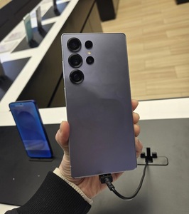 สำหรับ S25 Ultra 6.9" AMOLED 120Hz สมาร์ทโฟนเกมมิ่ง LTE รองรับภาษาสเปน สำหรับการพักผ่อนที่บ้าน ช่วงเวลาพักผ่อน ช่วงเวลาที่ต้องรอ - Product Image 1