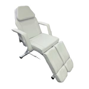 Mesa de masaje portátil plegable multifuncional de cuero blanco del fabricante, silla de tatuaje de pierna extendida para uso en estudio y gimnasio - Product Image 1