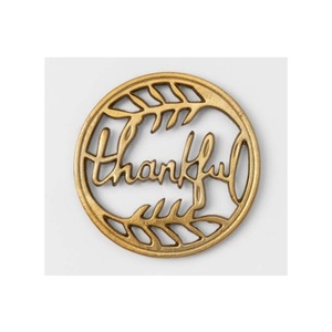 Dessous de plat haut de gamme unique et de luxe pour la cuisine et les fêtes avec une décoration de maison de haute qualité - Product Image 1