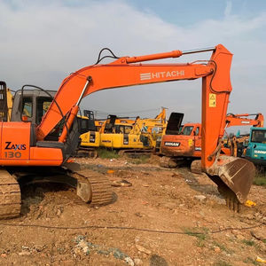 Excavadora Usada Hitachi ZX130-6 Modelo 2022, Motor Confiable, Construcción Duradera, Cabina Cómoda, 13 Toneladas, 75 kW de Potencia para Construcción de Carreteras - Product Image 1