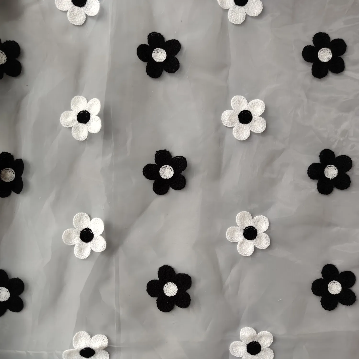 Nero asciugamano bianco fiore del merletto del ricamo tessuto