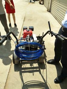 Fornitura Specializzata di Macchine per la Marcatura di Piste e Macchine per la Marcatura di Campi Sportivi in Plastica Utilizzate per la Segnaletica Stradale - Product Image 5