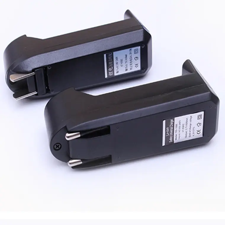 Wholesale 3.7v 4.2v Single Slot 14500 16430 18650 Rechargeable Battery Charger Lithium ion Battery Batteries Holder