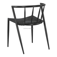 Chaise de salle à manger en métal capitonnée de luxe avec dossier incurvé pour restaurant, café, salle de sport, design moderne minimaliste, profondeur d'assise 39,5 cm