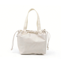 Sac fourre-tout de luxe en polyester haut de gamme avec broderie, bandoulière élégante et fermeture à cordon pour femme, idéal pour les occasions quotidiennes