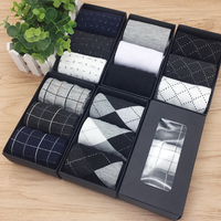 Emballage de boîte-cadeau personnalisé Chaussettes de travail pour hommes Chaussettes en coton de haute qualité pour hommes Chaussettes formelles d'affaires avec logo